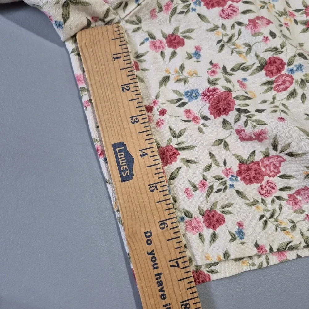 Vintage Shorts Womens 10 Cream Floral Linen‎ Blend High Rise Pleated Cottagecore